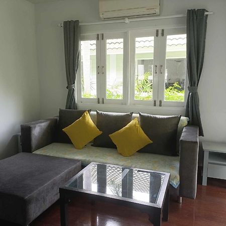 Reuan Phaolai Bophut Bagian luar foto